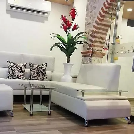Hotel Cl En La Ciudad Antigua Con Desayuno Y A/a